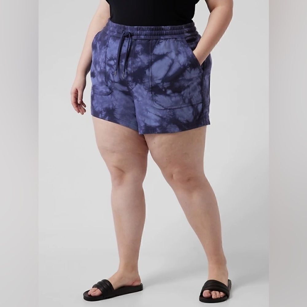ATHLETA Farallon Short